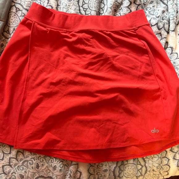 Summer is NOT over skirt - Picture 2 of 7